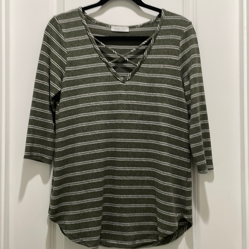Stripped knit 3/4 length sleeve